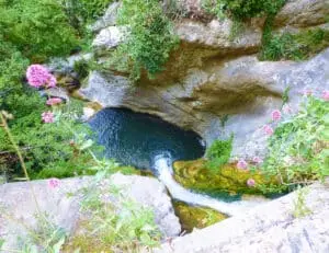 vasques naturelles du Loup pour baignade estivale